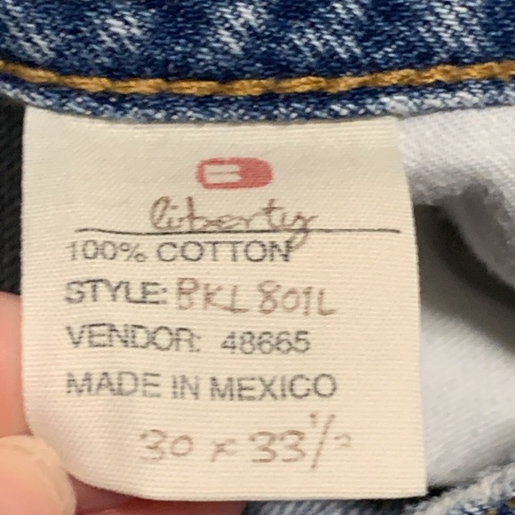 Men’s Buckle Light Wash Denim Jeans Size 30X33.5 EUC - Picture 7 of 8